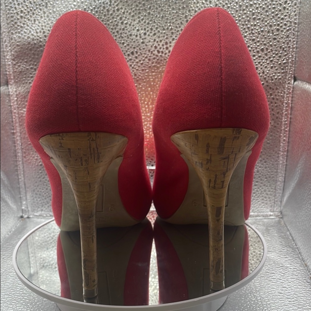 Christian Siriano Red Canvas Peep Toe With Cork Accents Size 9 - Picture 4 of 12